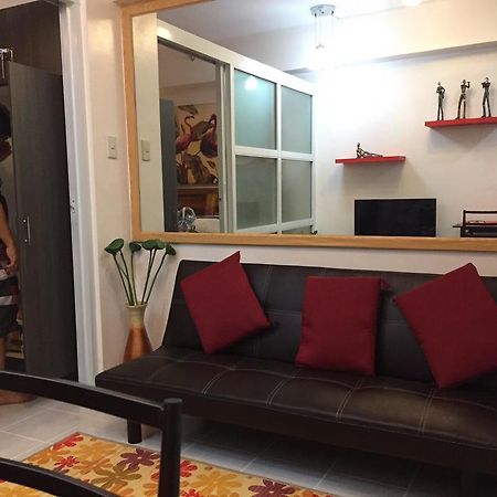Migs Place At Tagaytay Prime タガイタイ エクステリア 写真