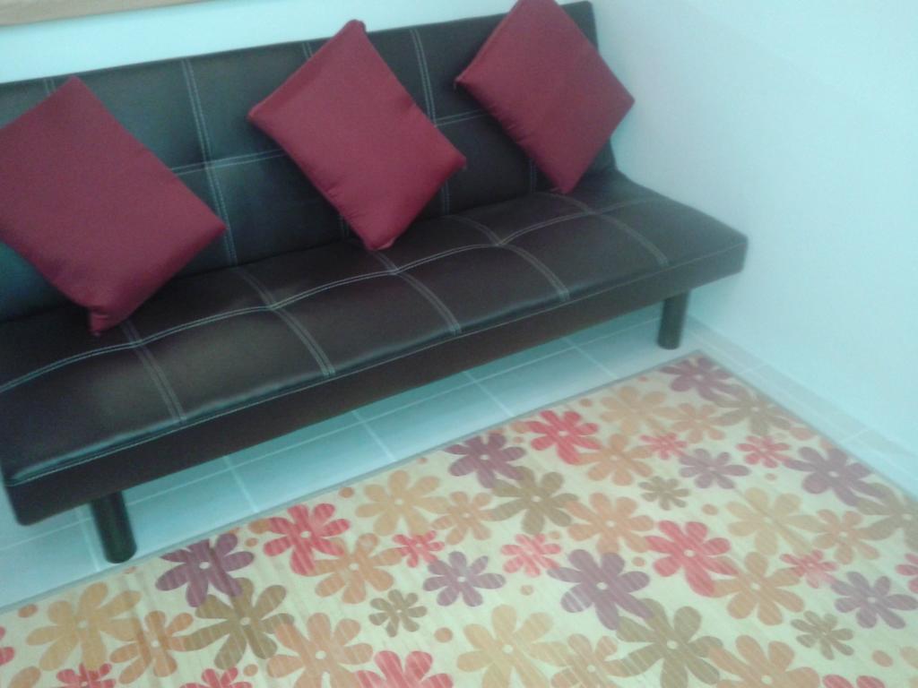 Migs Place At Tagaytay Prime タガイタイ エクステリア 写真
